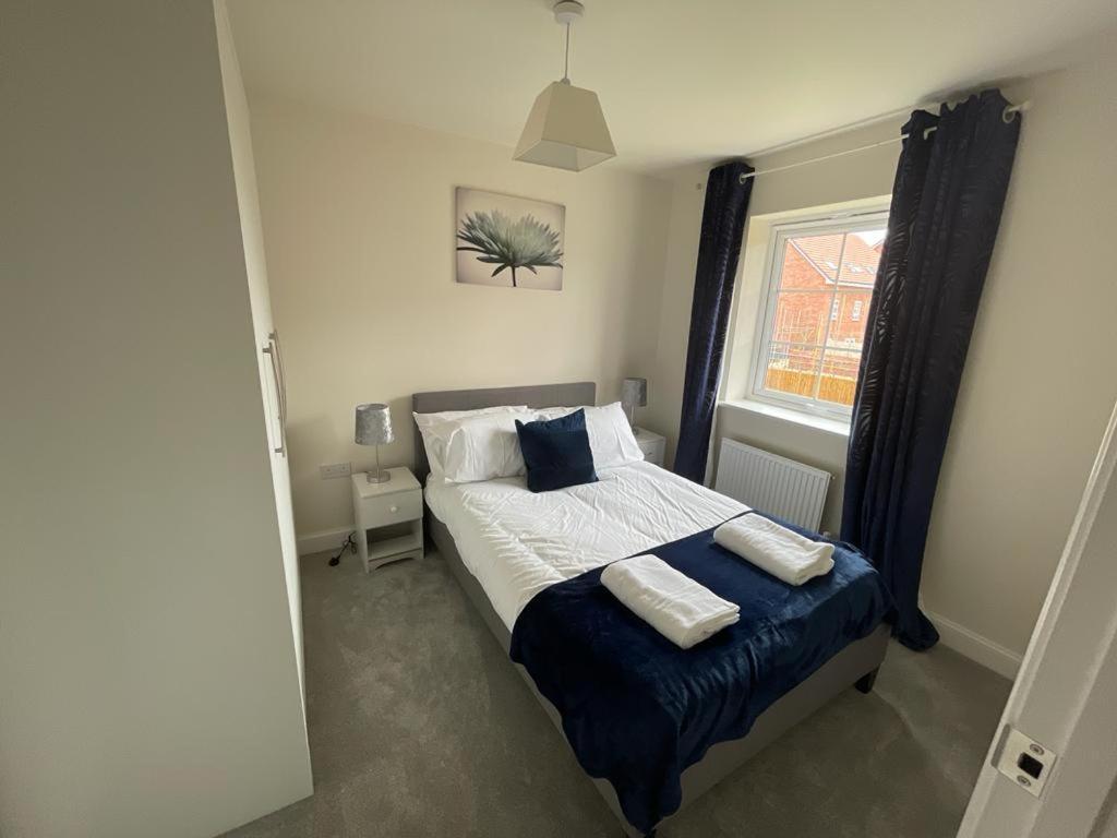 הוילה Stunning 3-Bed Risa House In Beeston נוטינגהאם מראה חיצוני תמונה